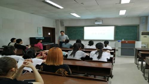 o_1dcle7gen1pxb1qu7h50f94q3fb